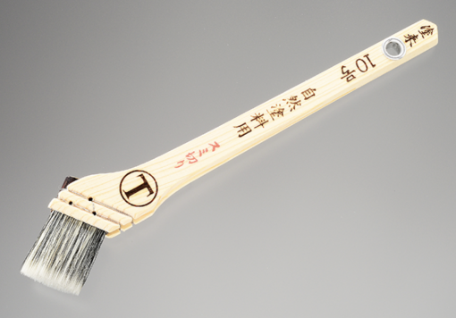 塗来　自然塗料用　隅切　筋違　胡麻毛　10号　＃素材特有の施工時のツッパリ感や、刷毛目が出やすいなどの問題点も解消し、今までの化繊刷毛のイメージを一新。 しなやかで且つ滑らかな塗り感ですり込むように塗れる、自然塗料の塗装に最適です。＃大塚刷毛　＃隅切り