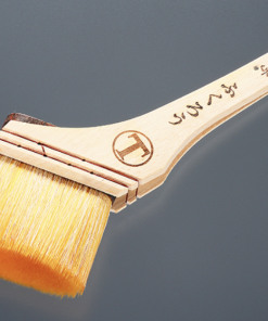 Alternative view of ふくろう 厚口 筋違 白毛 #合成樹脂塗料用 #白毛 #作業性・耐久性を両立、驚異的な塗料含みと伸びを実現させた弱溶剤系塗料向け万能刷毛。 長時間の使用でも毛のまとまりが持続するため、入隅やダメ込み作業に効果を発揮します。#大塚刷毛
