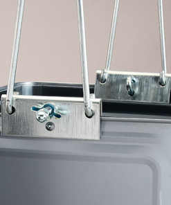 Alternative view of ネジ式カンツリーL（横用）　＃缶に確実に絞め込めるネジ式。ニギリ金具を立てると缶が傾斜し、塗料をムダなく使用できる設計。＃大塚刷毛